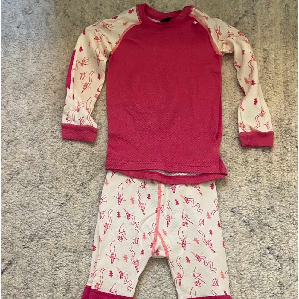 Hello Hansen girls size 5 Base Layer for Skiing